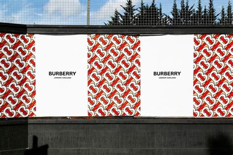 burberry advertising hoarding fashion design|Burberry Puts Clients, Stars, and Cafe Owners in Check.